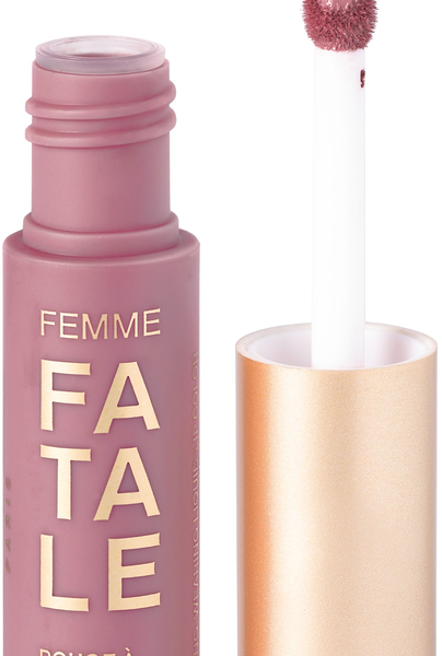 Помада для губ Vivienne Sabo Femme Fatale матовая тон 04