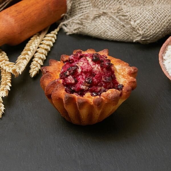 Кекс брусничный