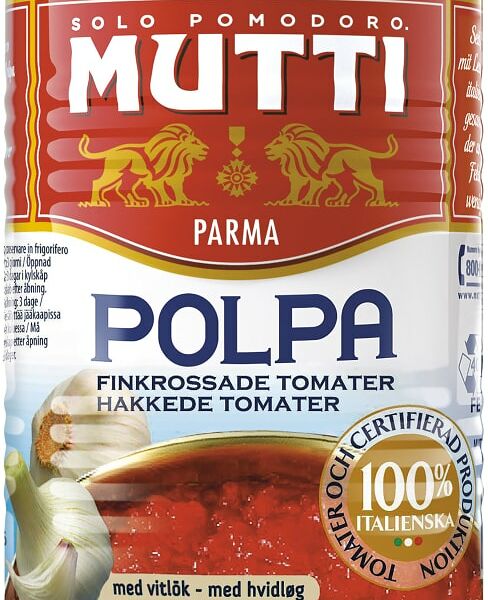 Томаты Mutti Резаные в томатном соке с чесноком 400г