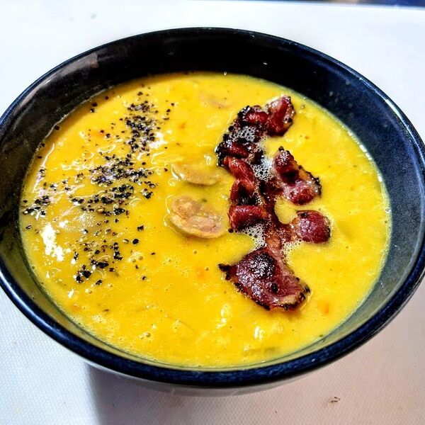 Крем-суп с колбасками