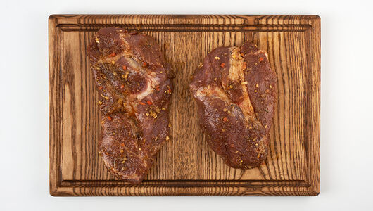 Стейк из шеи свиной в маринаде спб