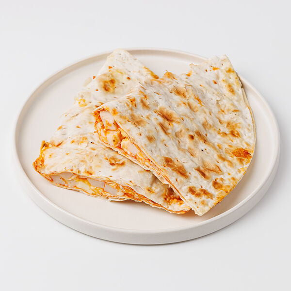 Кесадилья с ветчиной из индейки и сыром