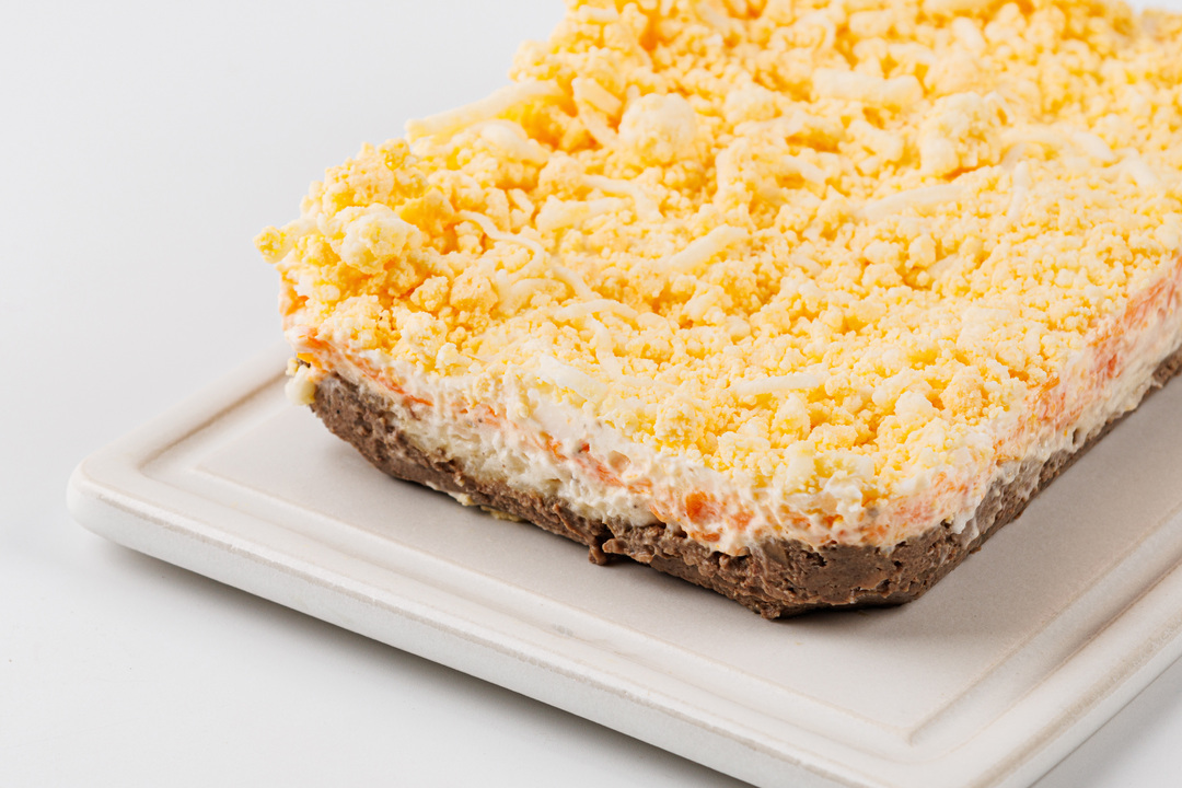 

Салат слоеный (с печенью индейки)