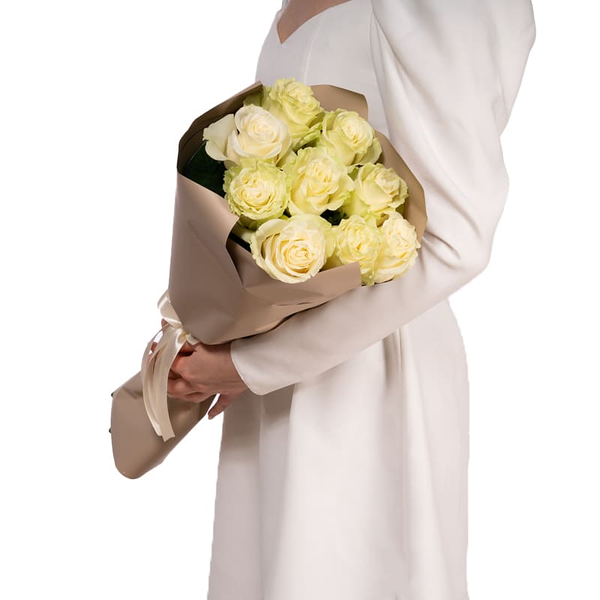 9 роз Эквадор 60см