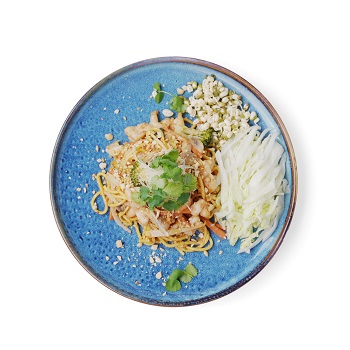 

Лапша Пад Тай с креветками, ореховым соусом и жареным арахисом 450г