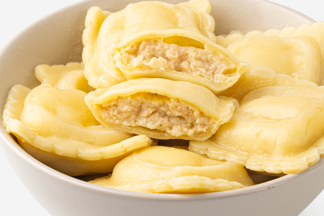 

Пельмени ВкусВилл из кальмара и горбуши с сыром моцарелла, 400 г