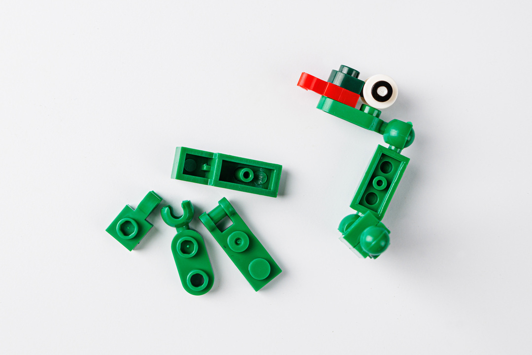 

Конструктор развивающий Символ года в ассортименте