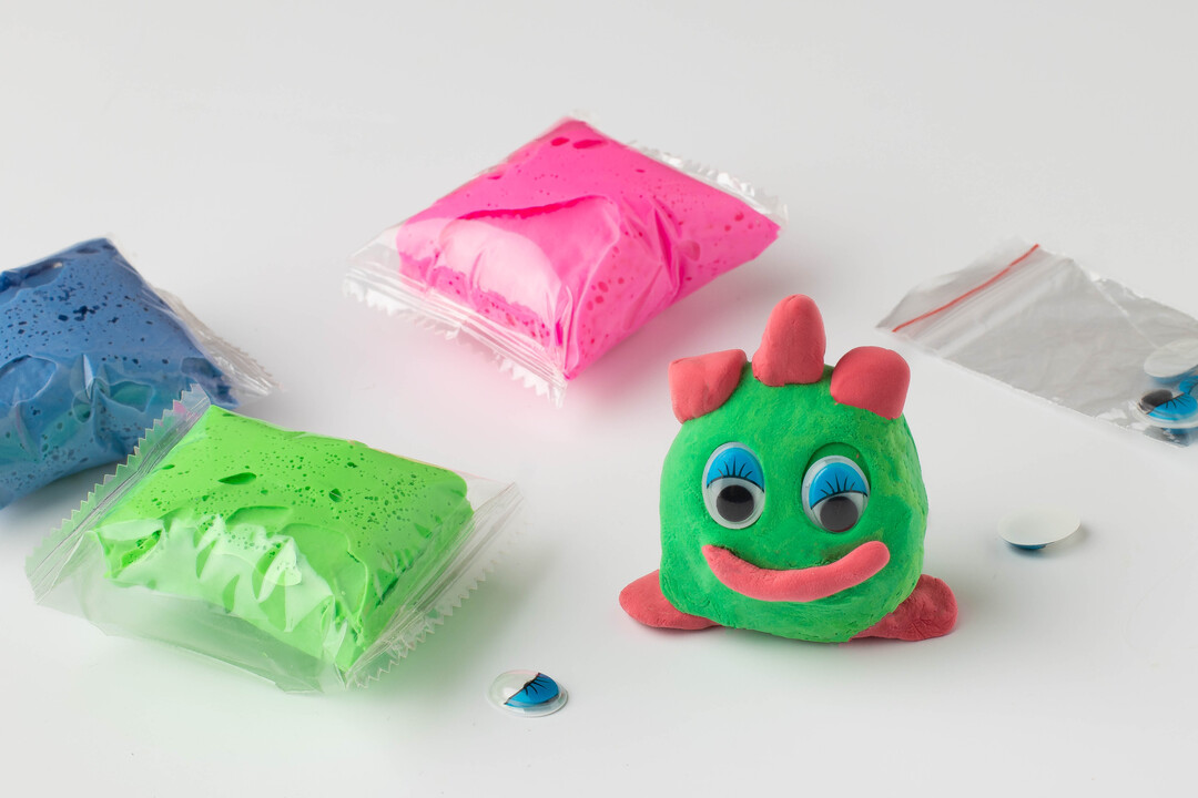 

Пластилин "Легкий", 12 цветов