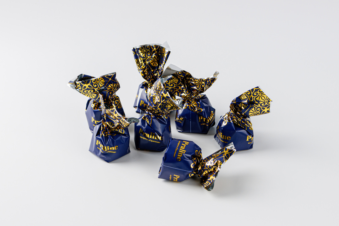 

Конфеты шоколадные Belgostar пралине, вес