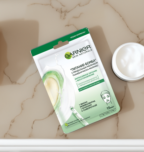 

Маска для лица Garnier Питание-Бомба с миндальным молочком тканевая саше 28 г