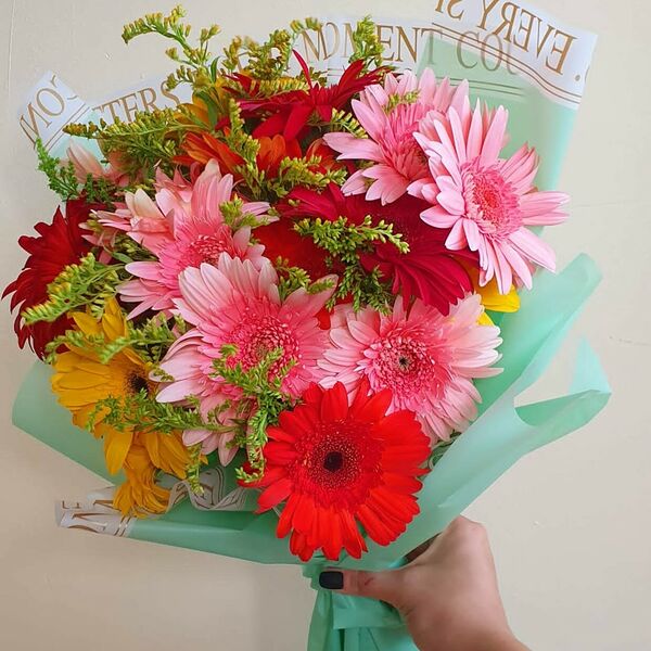 Букет с герберами «Молекула радости»