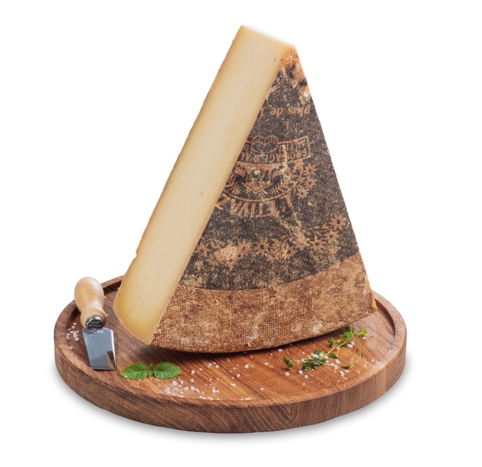 

Сыр Margot Fromages из коровьего молока Этива 45%, вес