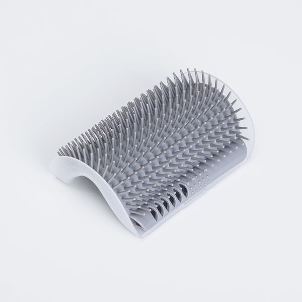 Щетка-чесалка угловая для груминга кошек, 12х7,7х4,5 см