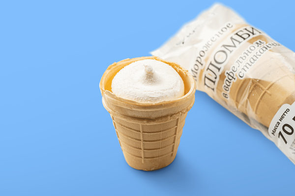 Мороженое пломбир в вафельном стаканчике(Продукт замороженный)