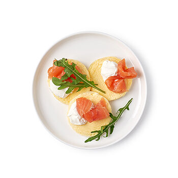 Омлет с лососем атлантическим (сёмгой) и творожным сыром Уже Готово 160г, Россия