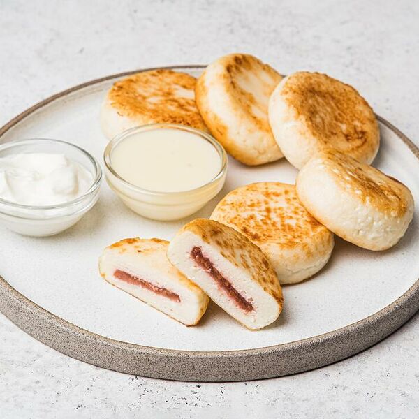 Большая порция сырников Вкусвилл с малиной