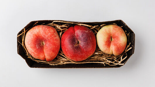 Персики инжирные