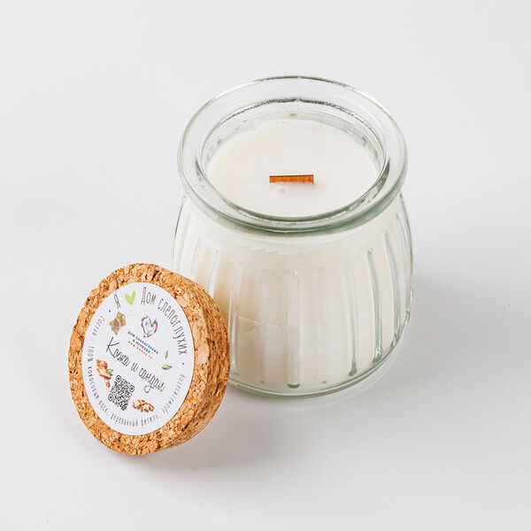 Свеча сувенирная Дом слепоглухих Кожа и сандал