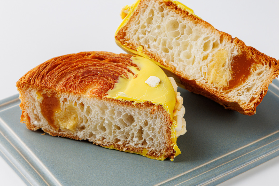 

Круассан-ролл "Манго", кафе