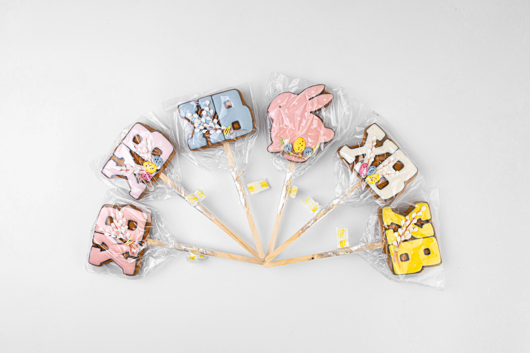 

Пряник имбирный "Светлый праздник" на палочке, 1 шт., в ассортименте