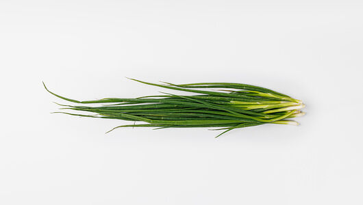 Лук зеленый, 100 г