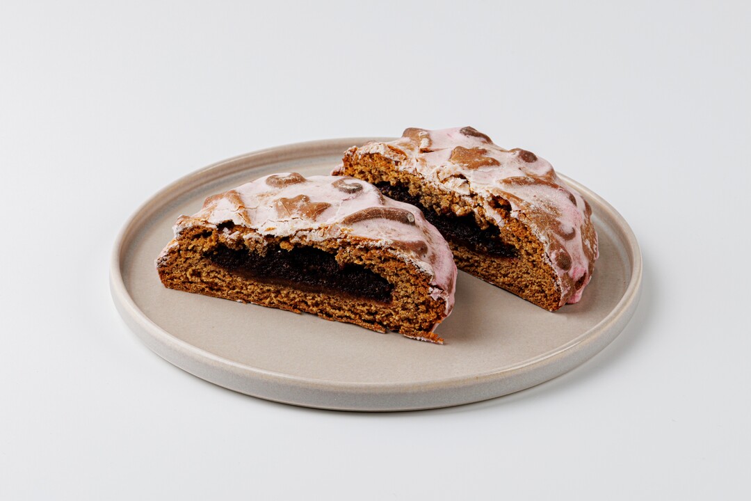 

Пряник ржаной с начинкой Яблоко-Черёмуха