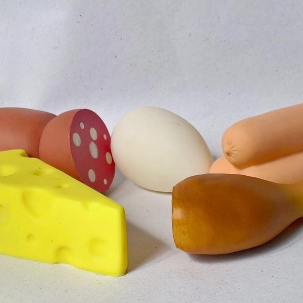 Игрушка из ПВХ пластизоля Набор продуктов из 5 предметов (колбаса нога куриная сосиски сыр яйцо)
