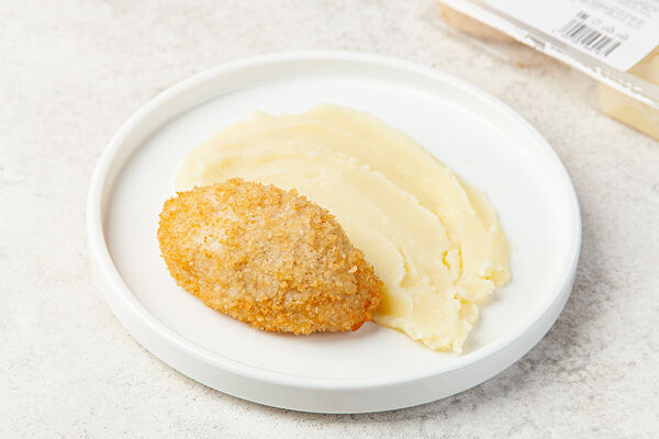 Котлета Нежная со сливочным маслом и картофельным пюре