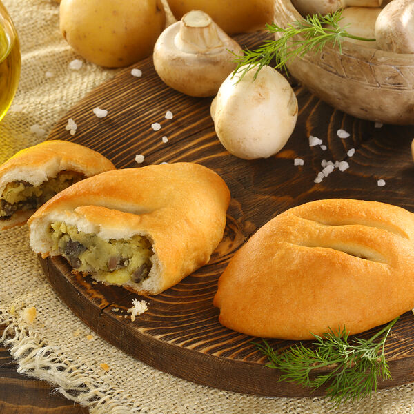 Пирожок Постный с картошкой и грибами МясновЪ Пекарня от КуулКлевер