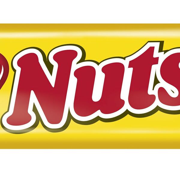 Конфета Nuts с фундуком и арахисом