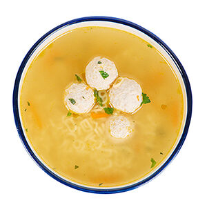 Суп с куриными фрикадельками, с пастой «алфавит» «Уже Готово» 500 г, Россия