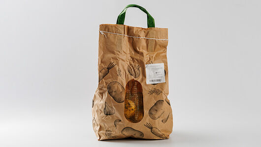 Картофель молодой в бумажном пакете, 2,5 кг