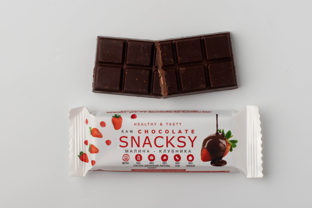 

Батончик шоколадный Snacksy Raw chocolate с ягодами 55 г