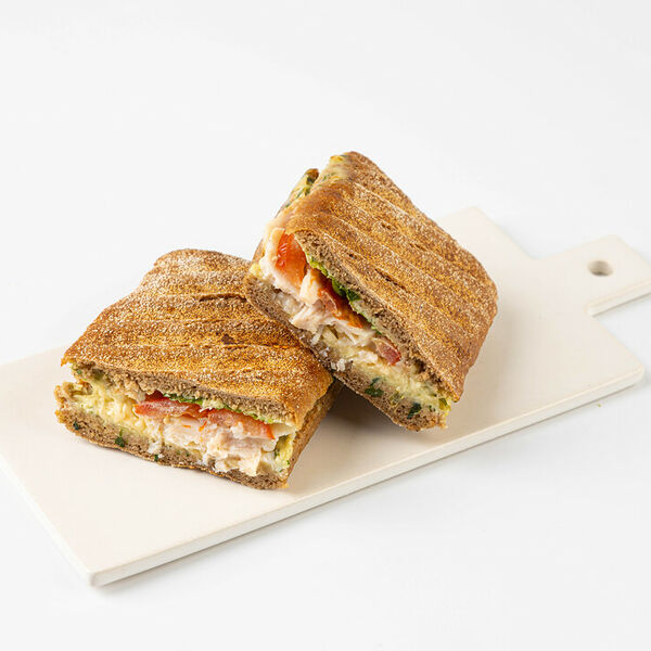 Чиабатта ржаная с индейкой и соусом песто, кафе рег 180г