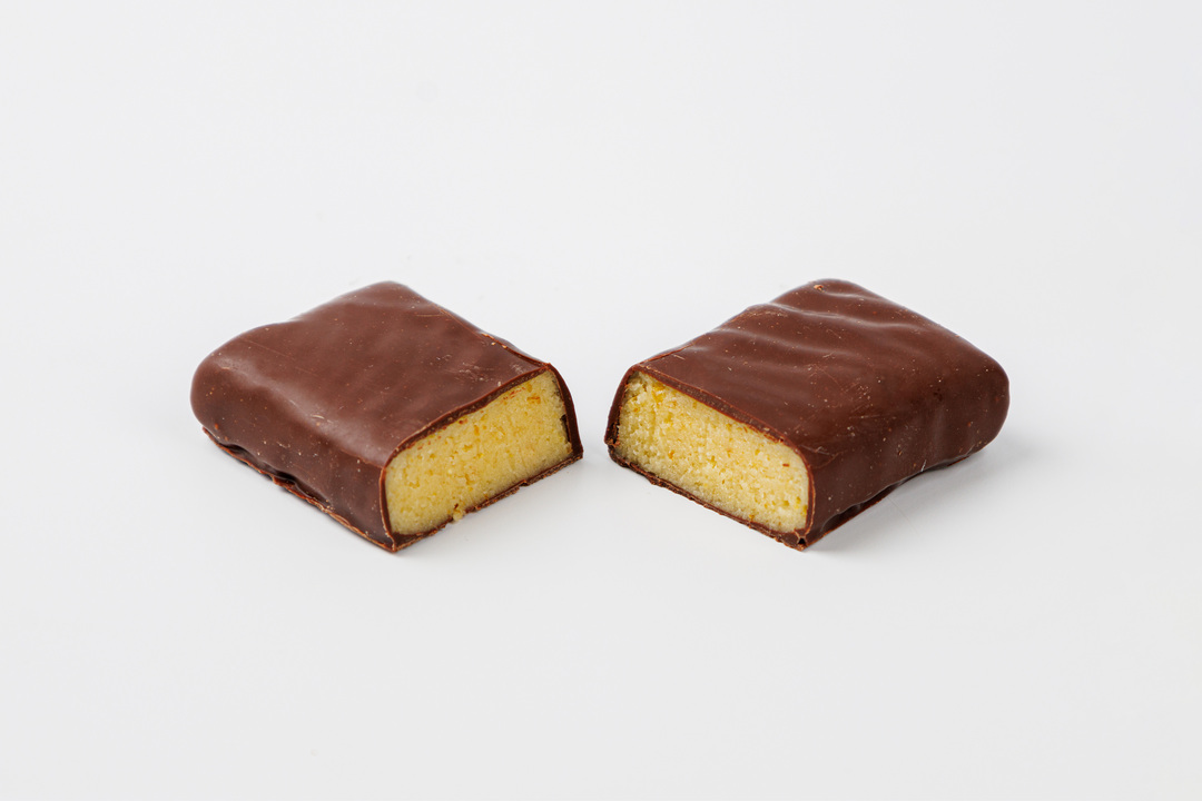 

Батончик марципановый Вкусвилл Апельсинка в темном шоколаде 45 г