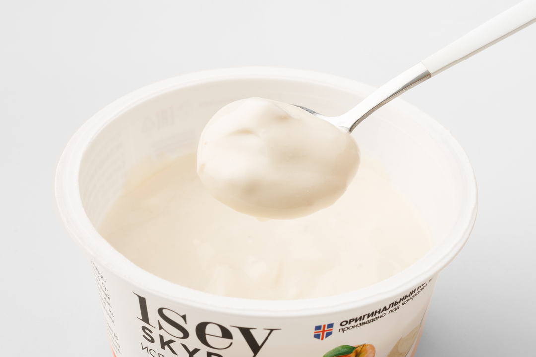 

Исландский скир с печеным яблоком 1,2%