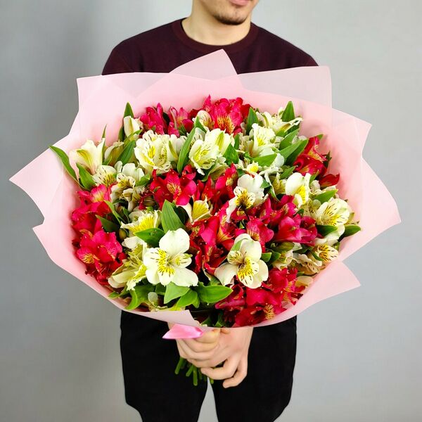 Букет из альстромерии №870