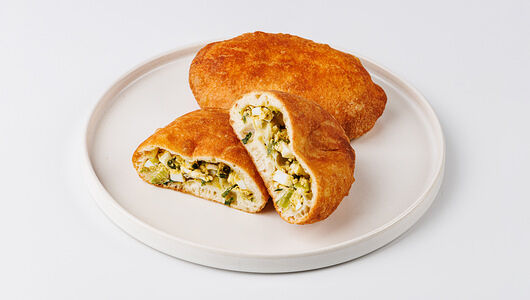 Пирожки жареные с луком и яйцом (бездрожжевые), 2 шт, 170 г