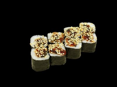 Классический с угрем