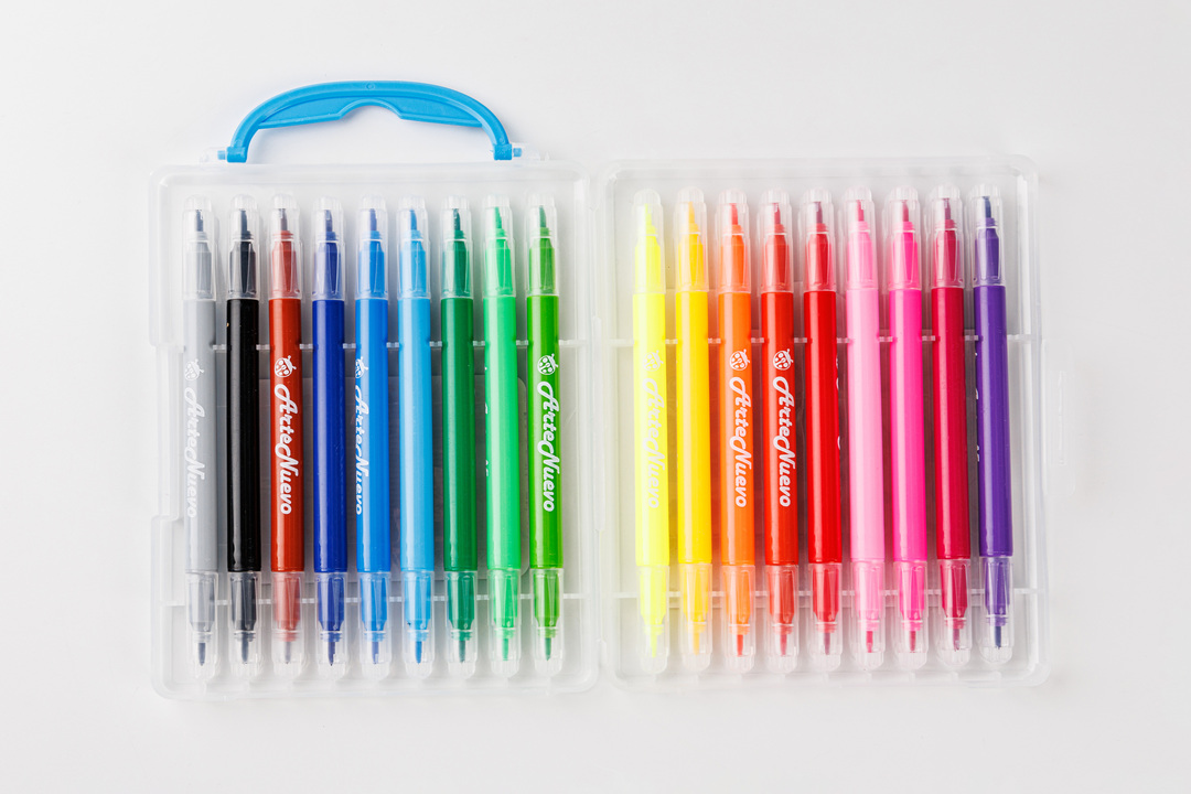 

Фломастеры Arte Nuevo двусторонние на водной основе, 18 цветов