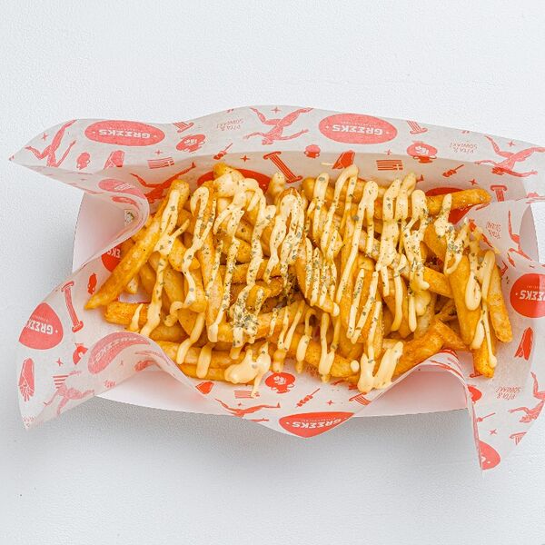 Картофель фри  с соусом чеддер