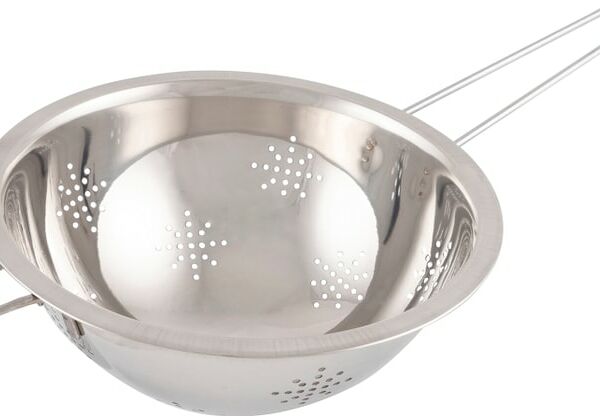 Дуршлаг Casual с длинной ручкой 22см