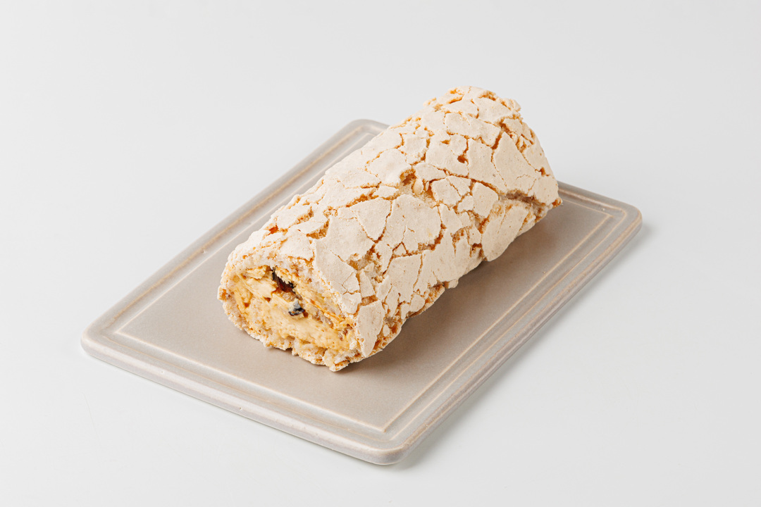 

Рулет меренговый ВкусВилл Крем-брюле с черносливом 210 г