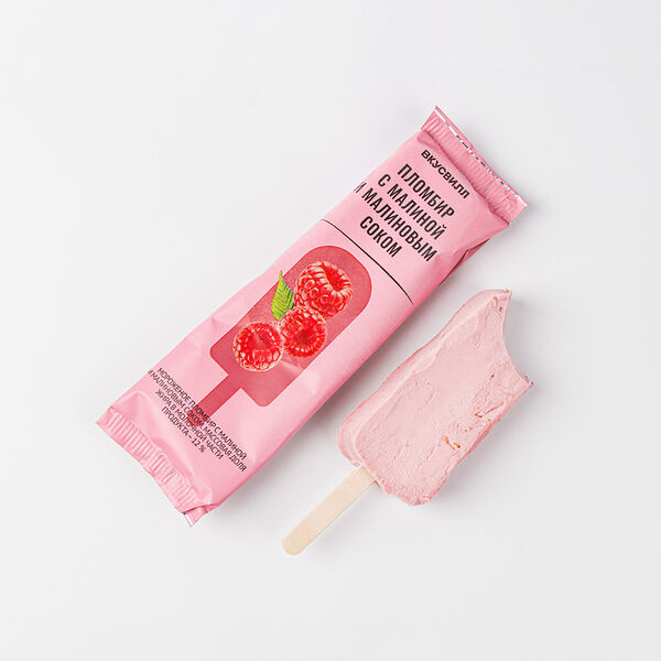 Пломбир с малиной и малиновым соком 