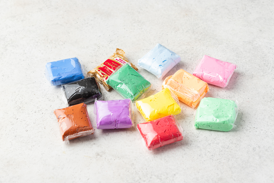 

Набор для детского творчества: Легкий пластилин 12 цветов