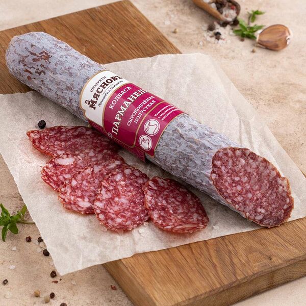 МясновЪ колбаса Парманелла сырокопченая полусухая