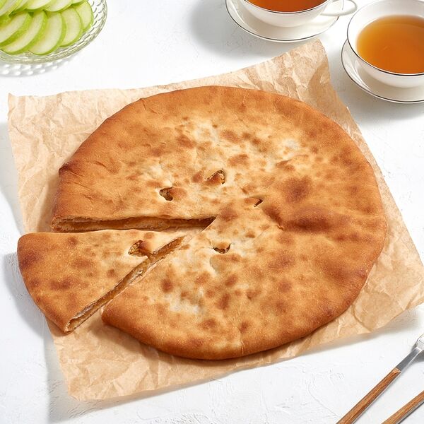 Пирог осетинский с яблоками постный от шеф-пекаря