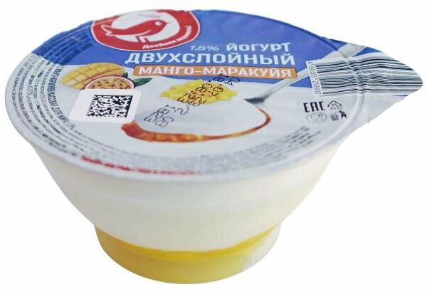 Йогурт Ашан Красная птица двухслойный с манго и маракуйей 1,5% БЗМЖ