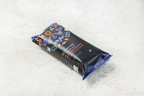 Батончик из белевской яблочной пастилы с черникой