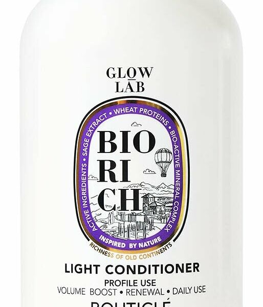 BOUTICLE Кондиционер для поддержания объема волос Biorich Light восстанавливающий, 250 мл